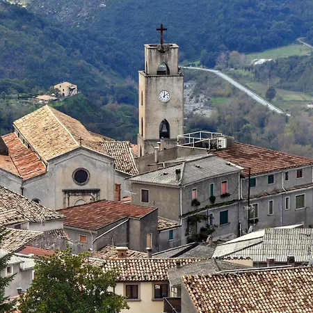 بيت ضيافة Tillesia Aiello Calabro